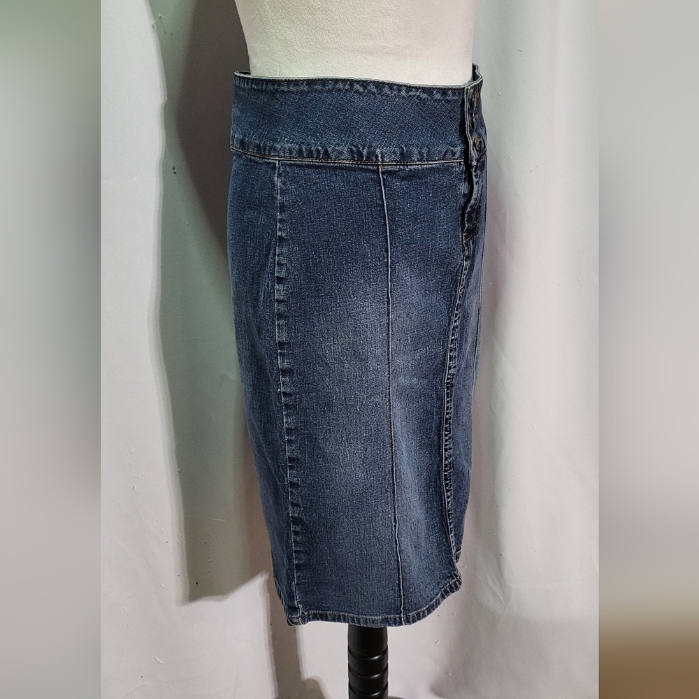 Paris Blue Juniors Medium Wash High Waisted Knee Length Denim Skirt Size 5 🐈 - Picture 6 of 10
